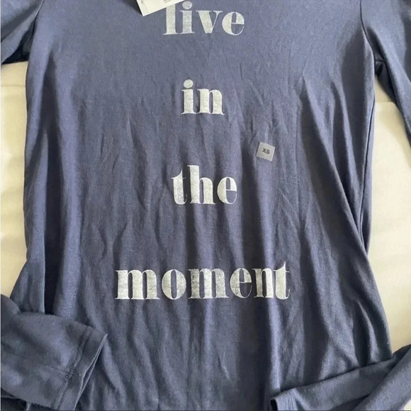 Express blue live in the moment tee - Picture 2 of 4